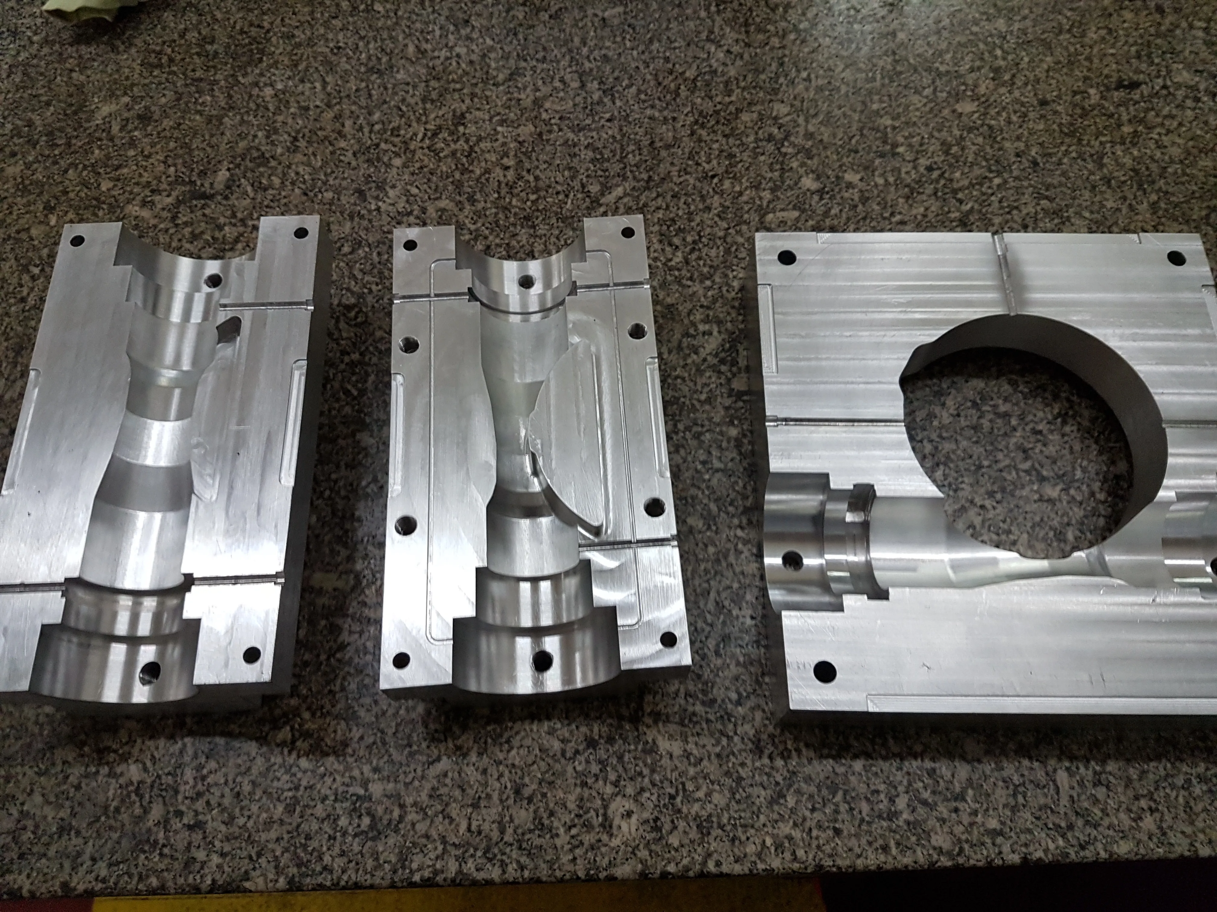 Realizacja przemysłowa Machines Manufacturing